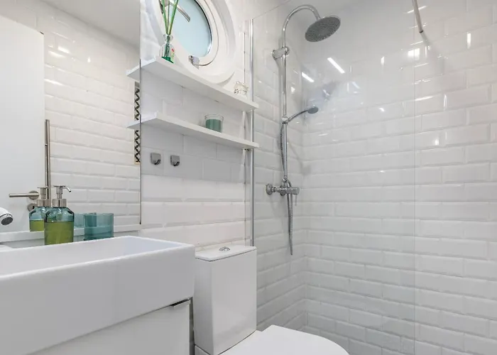 M&m By Lovelystay Apartment