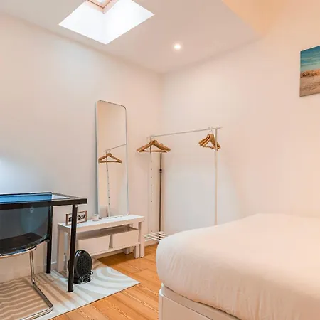 M&m By Lovelystay Daire